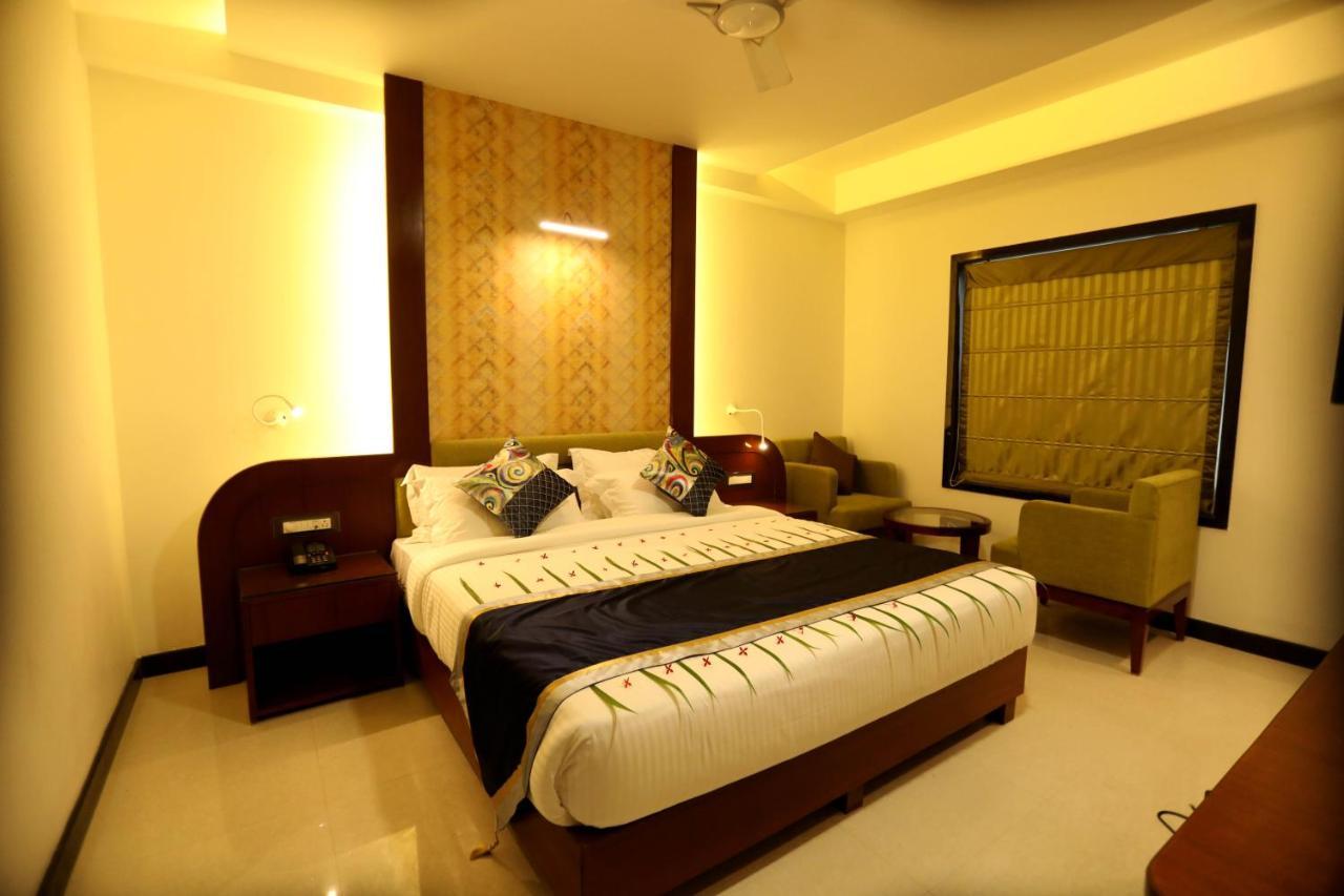The Pinnacle Inn Sarnath Varanasi Exterior photo